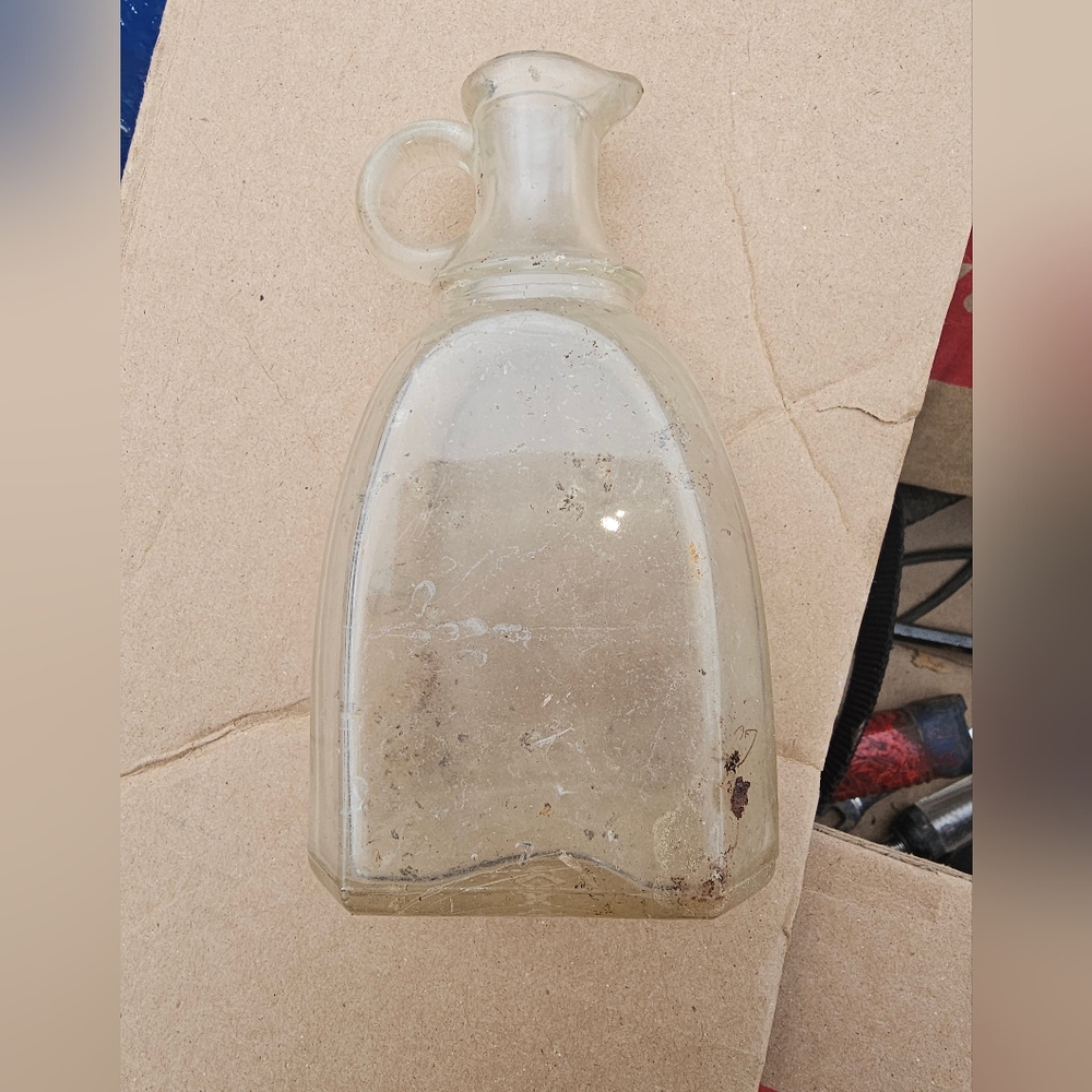 Clear Glass Decanter with Handle